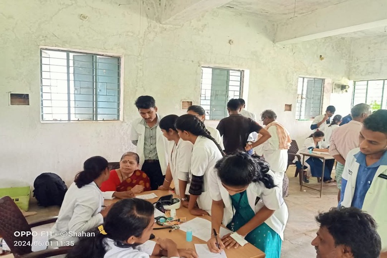 Health Checkup Tolahunuse Village
